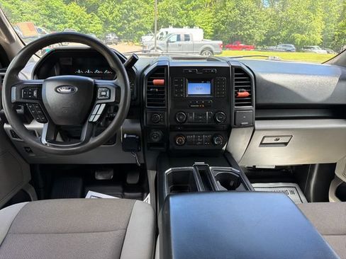 Used 2018 Ford F150 XL w/ Equipment Group 101A Mid AWD/4WD image 14