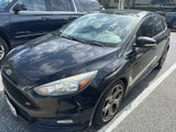 Used 2017 Ford Focus ST image 2