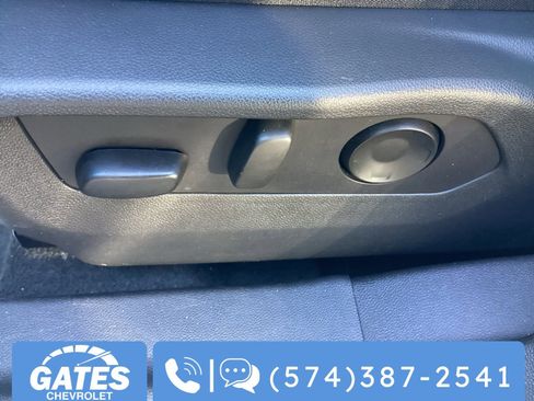 Used 2025 Buick Envision Sport Touring image 16