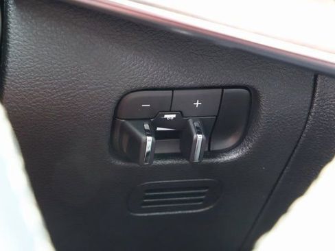 New 2024 Jeep Grand Wagoneer L 4WD w/ Convenience Group III image 47