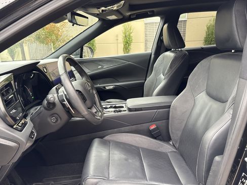 Used 2024 Lexus RX 350 w/ Convenience Package image 16