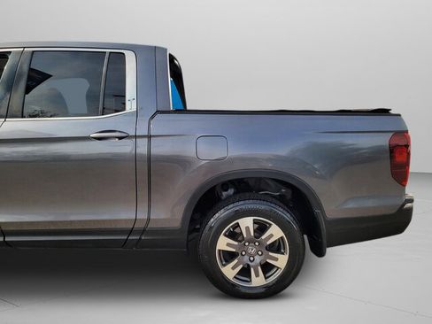 Used 2017 Honda Ridgeline RTL image 17
