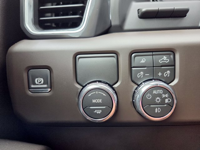 Used 2026 GMC Sierra 1500 Denali RWD image 19