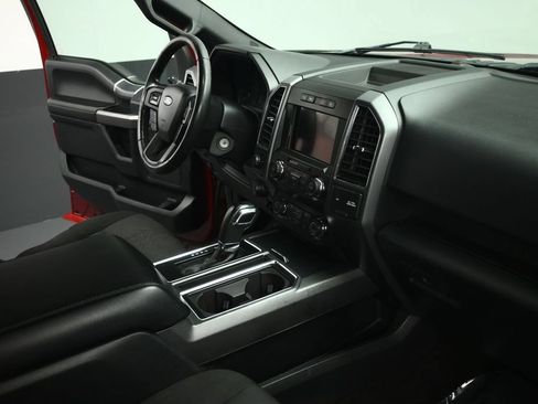 Used 2019 Ford F150 XLT w/ Equipment Group 302A Luxury AWD/4WD image 48