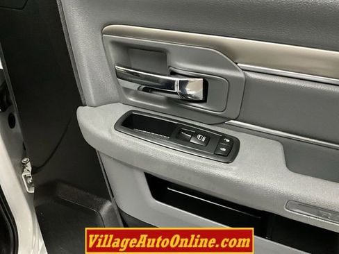 Used 2016 RAM 1500 Big Horn image 39