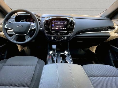 Used 2023 Chevrolet Traverse LT w/ Midnight/Sport Edition AWD/4WD image 4