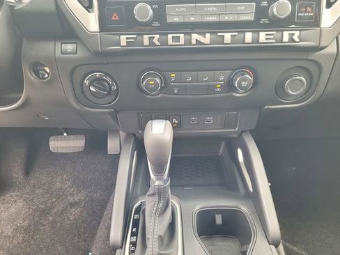 New 2026 Nissan Frontier SV AWD/4WD image 10