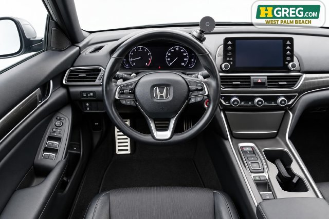 Used 2018 Honda Accord Sport image 10