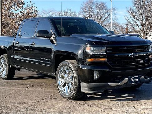 Used 2016 Chevrolet Silverado 1500 LT w/ All Star Edition image 38