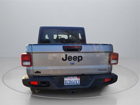 Used 2020 Jeep Gladiator Sport w/ Quick Order Package 24S image 7