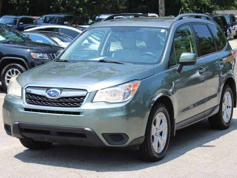 Used 2015 Subaru Forester 2.5i Premium w/ Popular Package #2 AWD/4WD image 3
