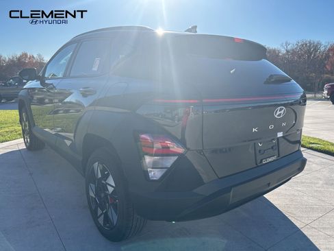New 2025 Hyundai Kona SEL image 8