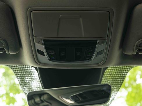 Used 2023 Acura MDX SH-AWD w/ Advance Package image 34