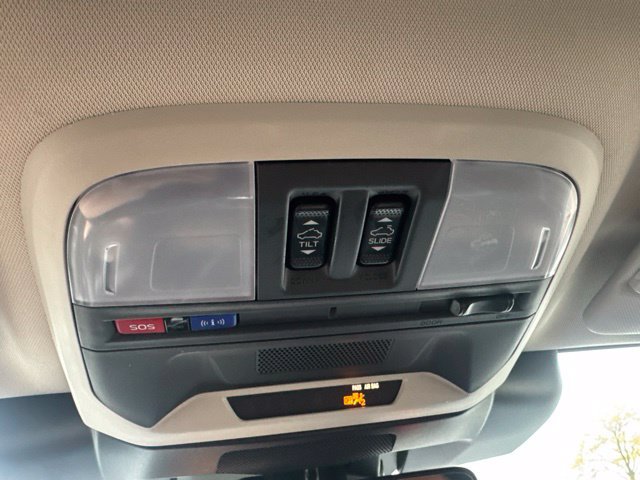 Certified 2025 Subaru Crosstrek 2.5i Limited w/ Crosstrek Mirror Package AWD/4WD image 27