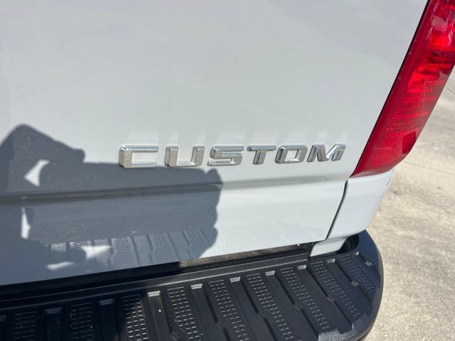 Used 2025 Chevrolet Silverado 2500 Custom w/ Custom Value Package AWD/4WD image 7