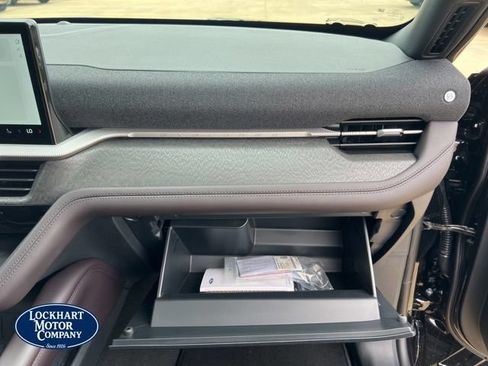 New 2026 Ford Explorer Platinum RWD image 42