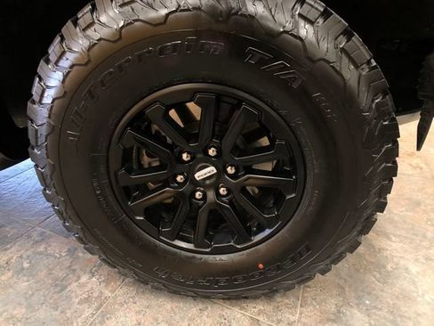 Used 2025 Ford F150 Raptor AWD/4WD image 9