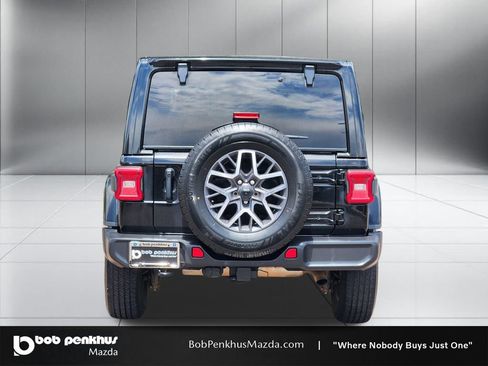Used 2024 Jeep Wrangler Unlimited Sahara AWD/4WD image 26