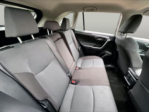 Used 2024 Toyota RAV4 XLE FWD image 19