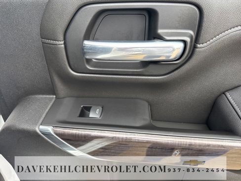 Used 2022 Chevrolet Silverado 3500 LTZ w/ LTZ Convenience Package image 84