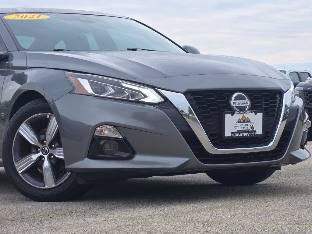 Used 2021 Nissan Altima 2.5 SL AWD/4WD image 2