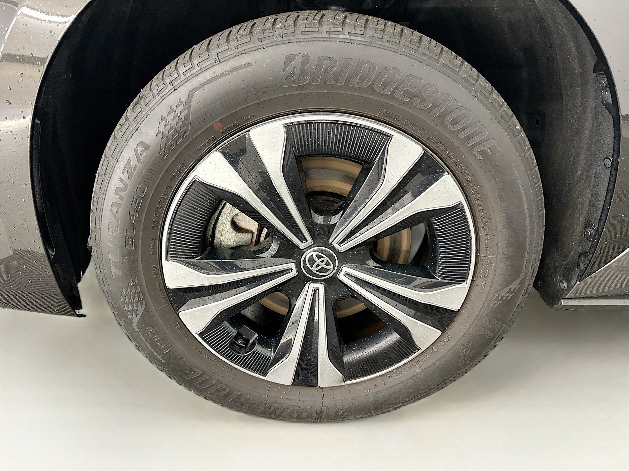Used 2023 Toyota bZ4X AWD w/ Weather Package image 36