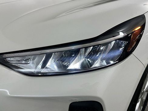 Used 2023 Ford Escape Active image 30