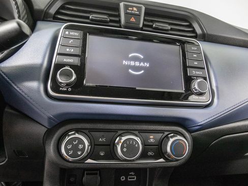 Used 2025 Nissan Versa SV FWD image 25