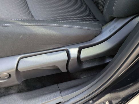 Used 2025 Mitsubishi Outlander ES AWD/4WD image 21