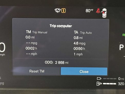 Used 2025 Volvo XC90 T8 Plus w/ Protection Package Premier AWD/4WD image 5