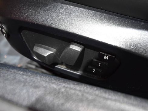 Used 2015 BMW Z4 sDrive35is RWD image 19