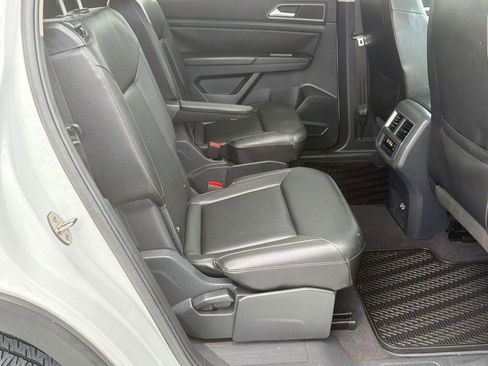 Used 2019 Volkswagen Atlas SEL FWD image 28