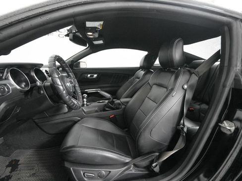 Used 2019 Ford Mustang GT Premium w/ GT Performance Package image 9