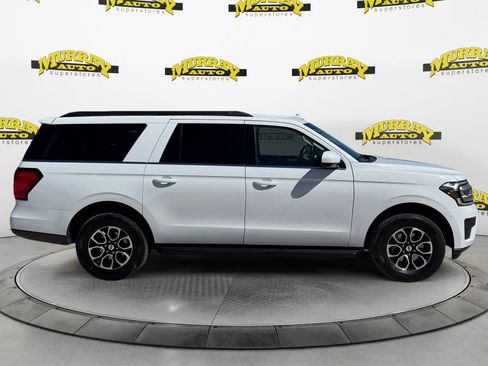 Certified 2024 Ford Expedition Max XLT image 7