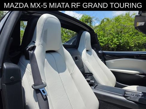 Used 2021 MAZDA MX-5 Miata RF Grand Touring RWD image 11