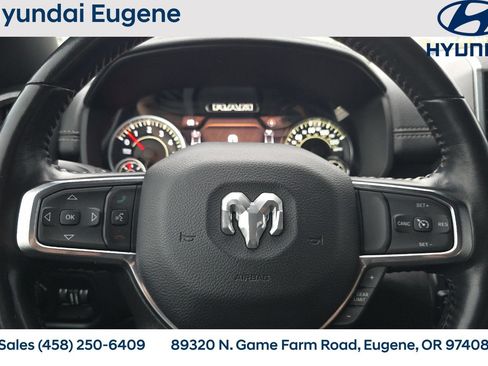 Used 2023 RAM 1500 Laramie AWD/4WD image 35
