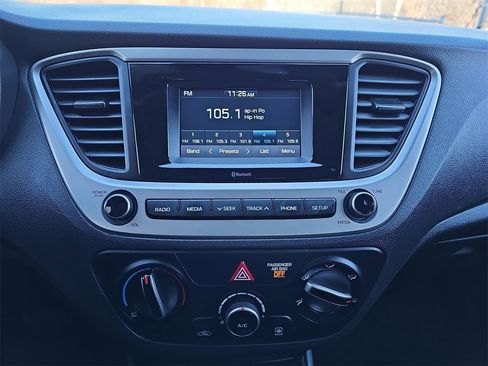Used 2020 Hyundai Accent SE image 19