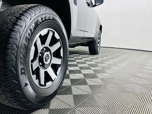 Used 2023 Toyota 4Runner TRD Off-Road Premium w/ Moonroof Package image 5