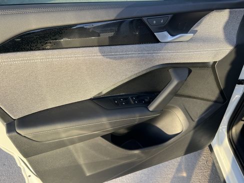 Certified 2025 Volkswagen Tiguan S image 13