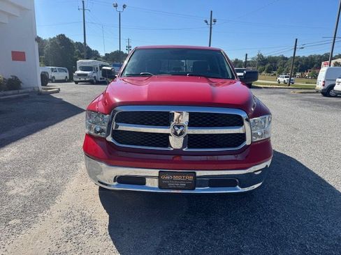 Used 2019 RAM 1500 Classic SLT image 5