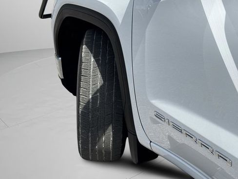 Used 2023 GMC Sierra 1500 SLE RWD image 49