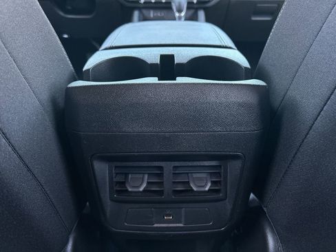 Used 2025 GMC Canyon Elevation RWD image 21