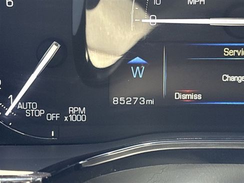 Used 2019 Cadillac XT5 FWD image 12