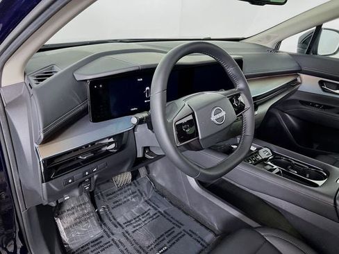 Certified 2025 Nissan Murano SL image 9