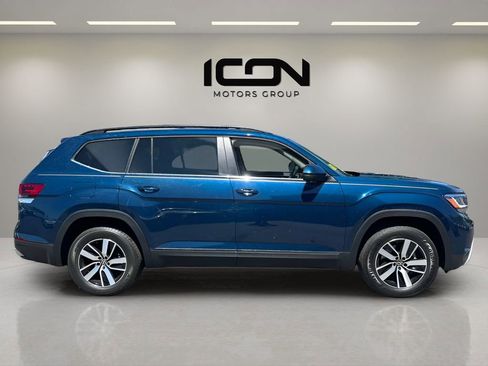 Used 2023 Volkswagen Atlas SE AWD/4WD image 6