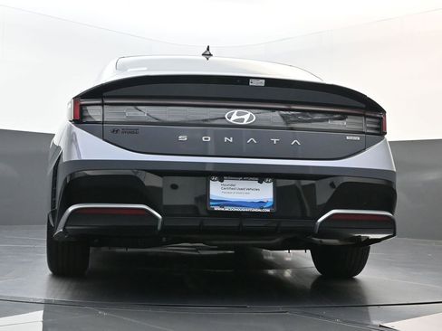 Used 2025 Hyundai Sonata SEL FWD image 24