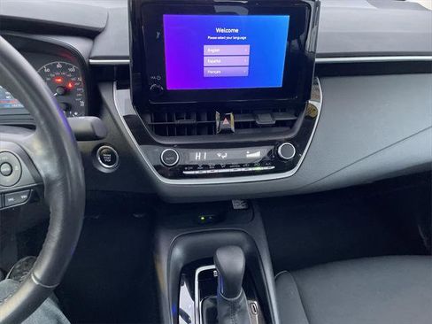 Certified 2024 Toyota Corolla LE image 18