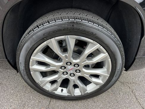 Used 2024 GMC Acadia Denali w/ Super Cruise Package image 20