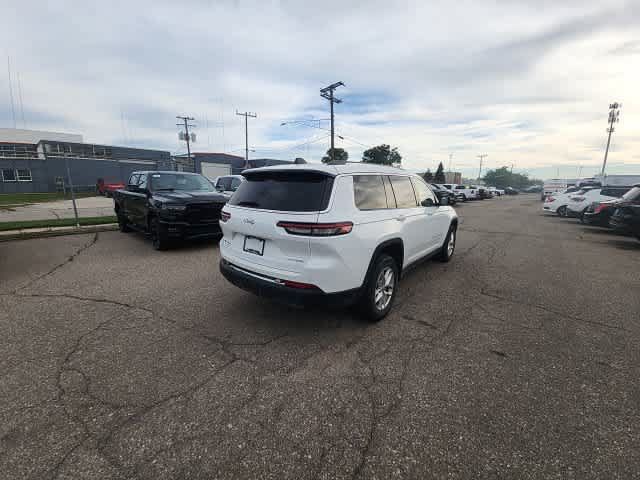 Used 2023 Jeep Grand Cherokee L Laredo AWD/4WD image 14