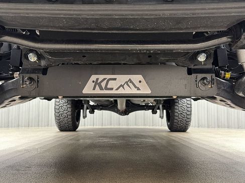 Used 2025 Toyota Tundra Limited AWD/4WD image 15